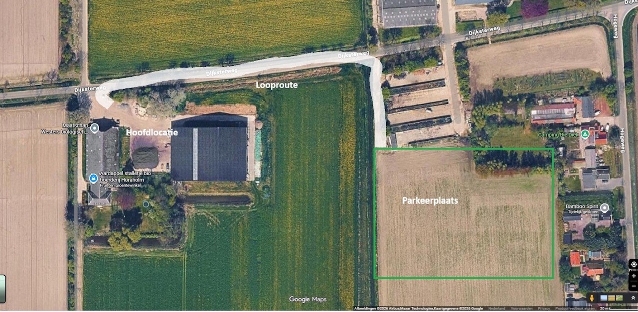 Plattegrond met parkeerplaats en looproute
